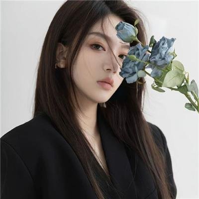 领证当天转身嫁给新娘叔叔